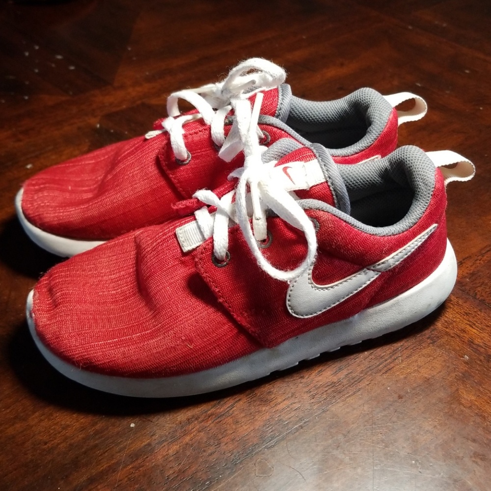Boy shoes